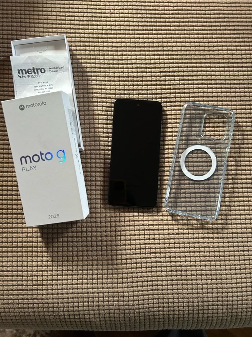 Motorola moto g play 2026 Blue with Clear Case and White Ring - MINT! NEW CONDIT